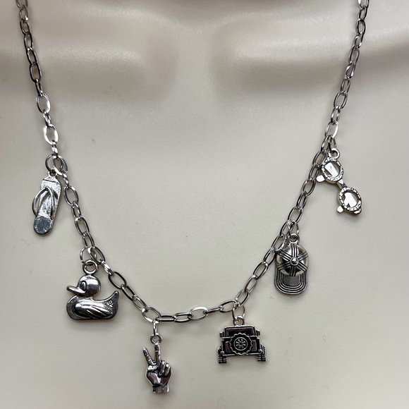 Unique & Fun Charm Necklace for the 4x4 & Off-Road Enthusiasts. Brand New! - Picture 6 of 13